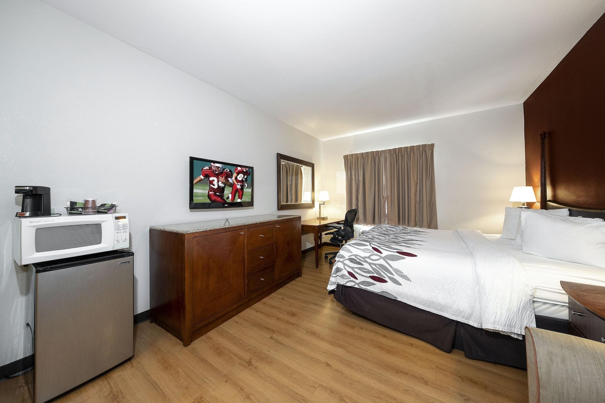 Red Roof Inn & Suites Biloxi - Ocean Springs Buitenkant foto