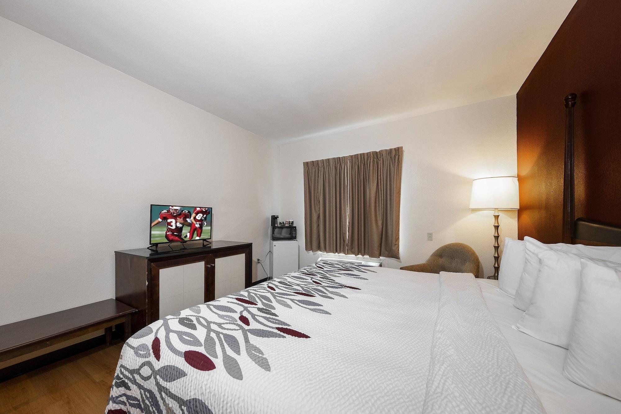 Red Roof Inn & Suites Biloxi - Ocean Springs Buitenkant foto