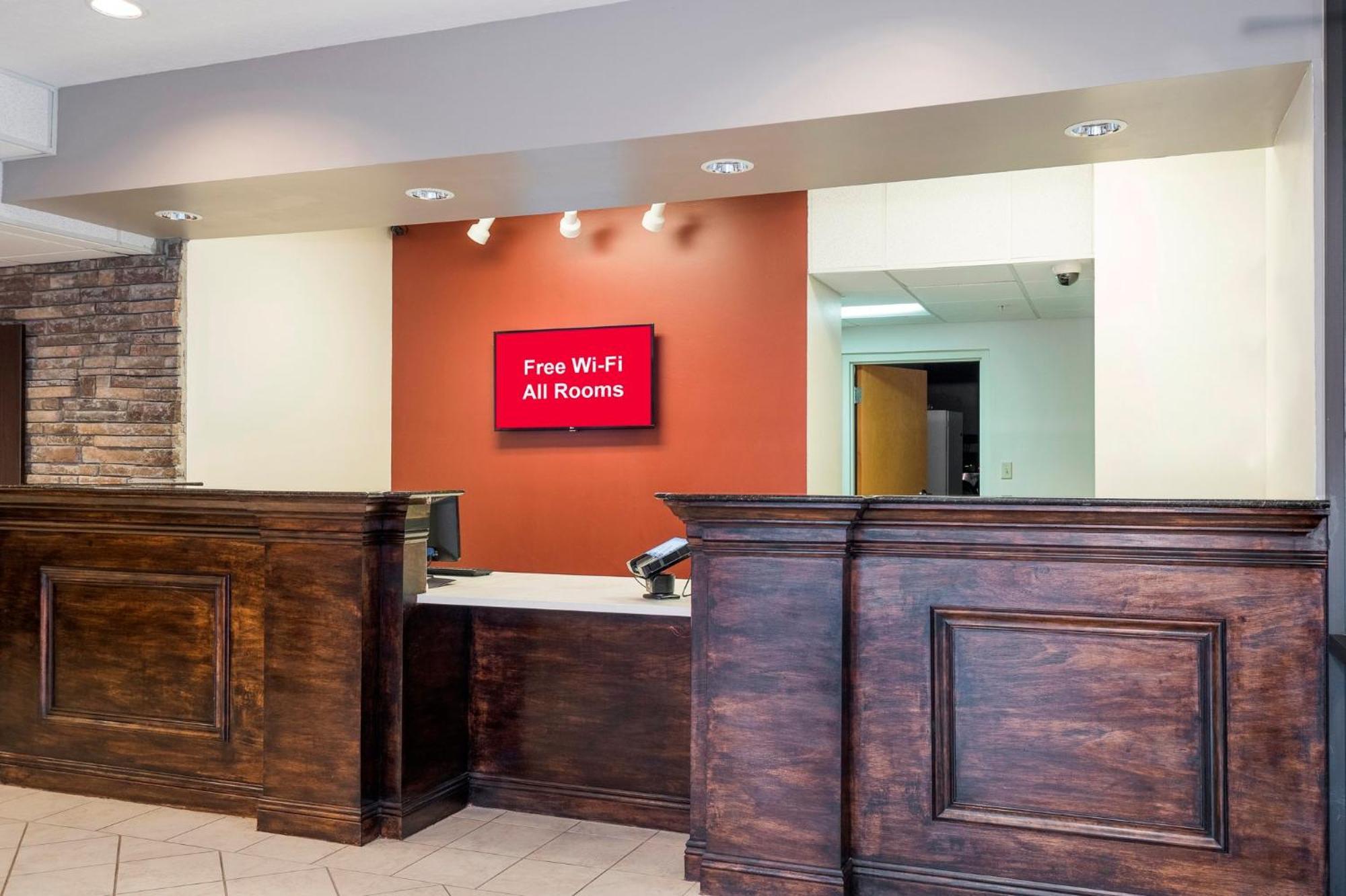 Red Roof Inn & Suites Biloxi - Ocean Springs Buitenkant foto