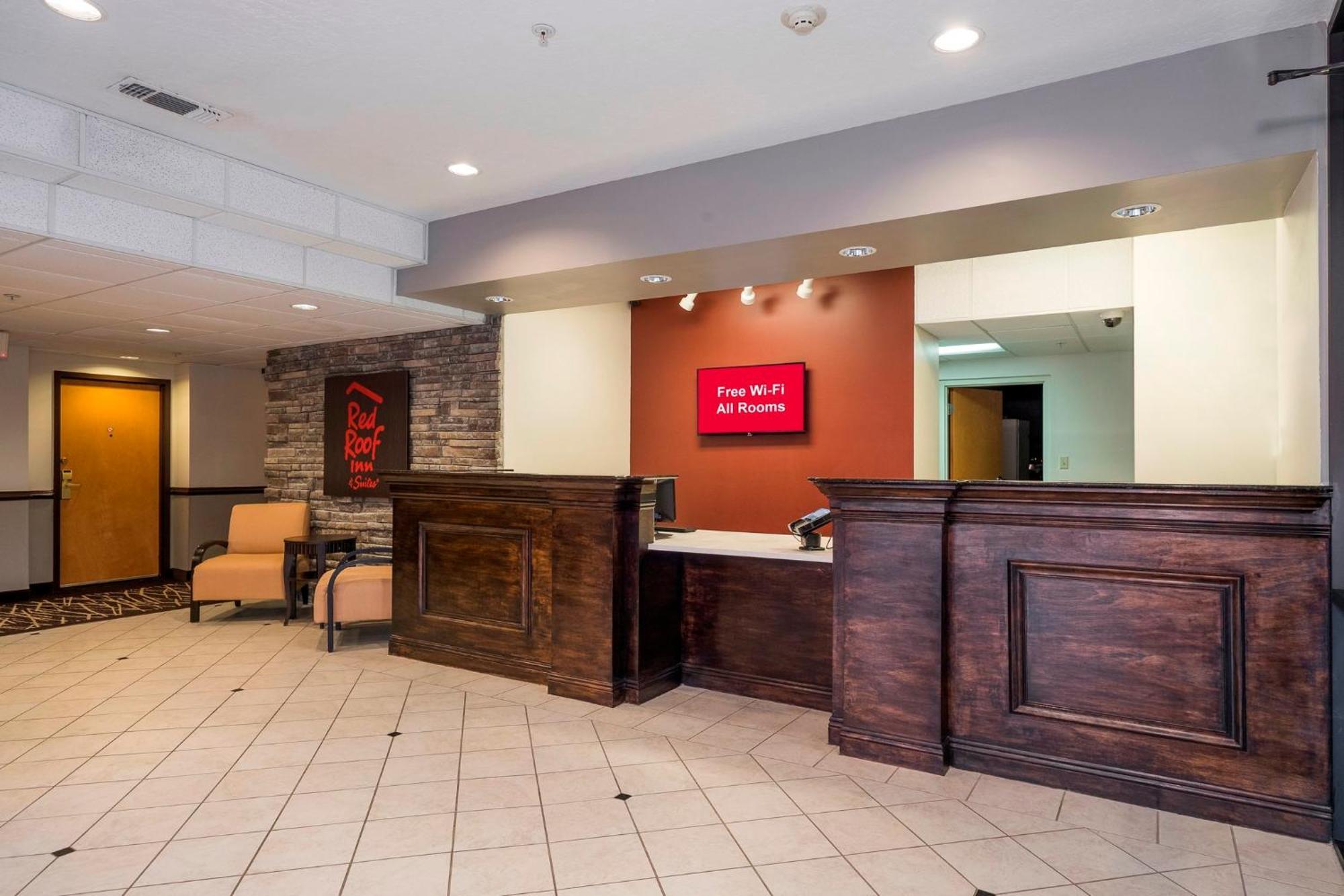 Red Roof Inn & Suites Biloxi - Ocean Springs Buitenkant foto